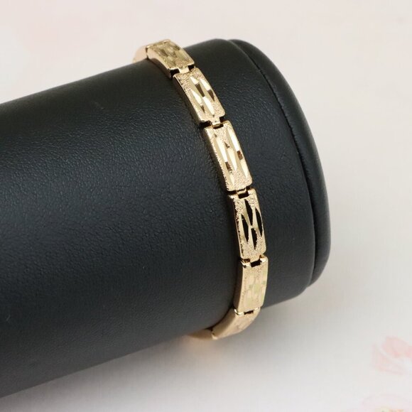 "Textured Geometric Rose Gold Bracelet in Polished Finish, XPBL0862 - Picture 10 of 12